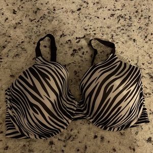 Victoria’s Secret Lined Perfect Coverage Bra
